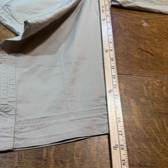 Lee NWT easy fit Capri sz 14 khaki summer - Picture 6 of 10